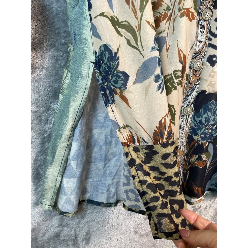 JOHN MARK Mixed Print Button Up Shirt Women L Animal Floral Long Sleeve Roll Tab - Picture 4 of 10